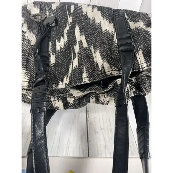 Lucky brand Shoulder Women Bag Zig Zag Zebra Canvas Pattern - Picture 4 of 7